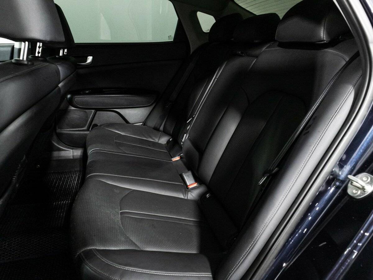 Б/У Киа Оптима 2018 года. Фото: #9