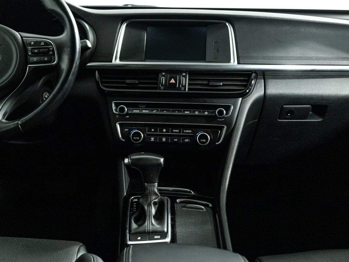 Б/У Киа Оптима 2018 года. Фото: #13