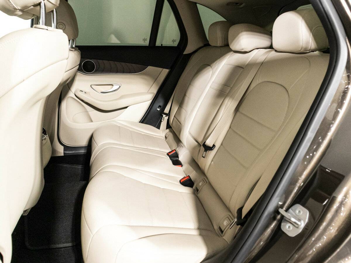 Mercedes-Benz GLC 2016 года с пробегом. Фото: #9