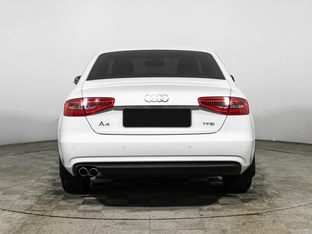 Audi A4 2014 года с пробегом. Фото: #5