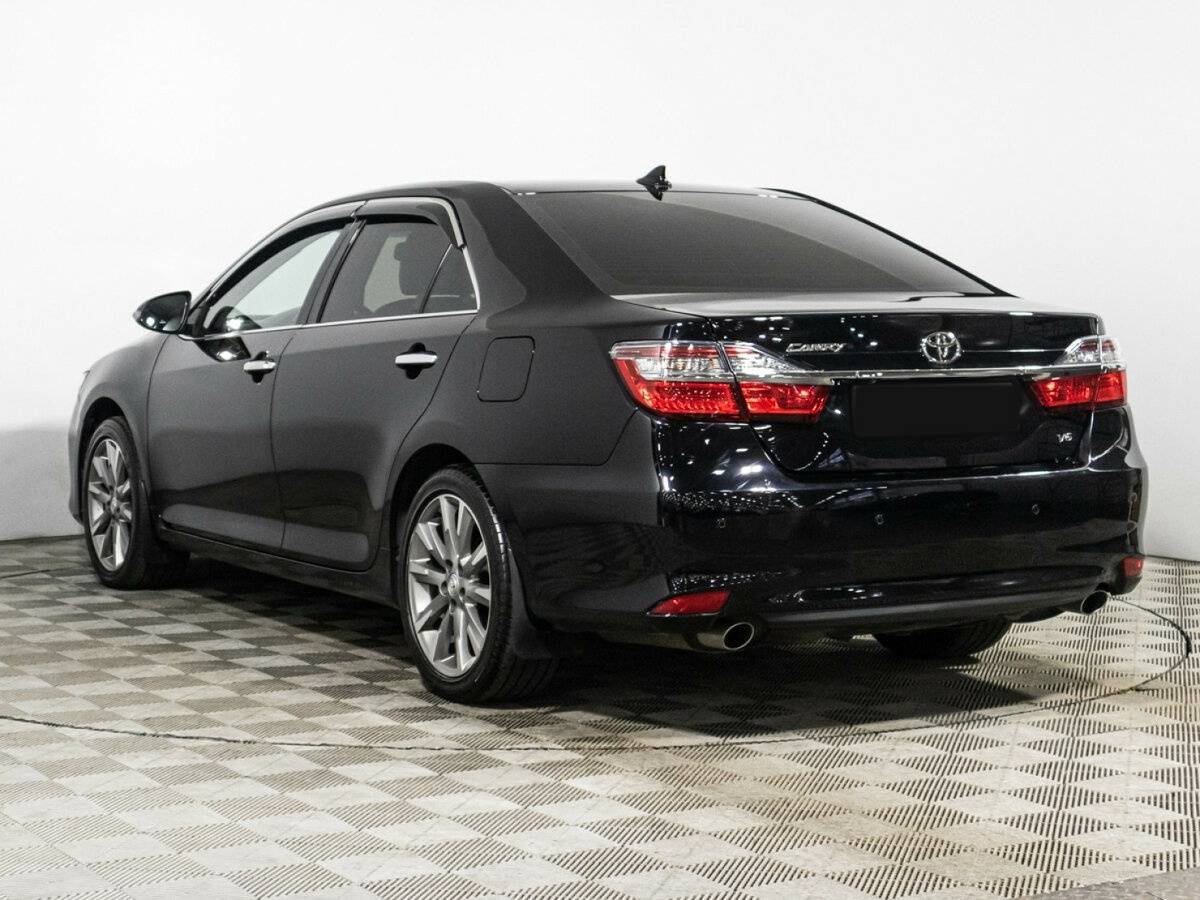 Toyota Camry 2017 года с пробегом. Фото: #6