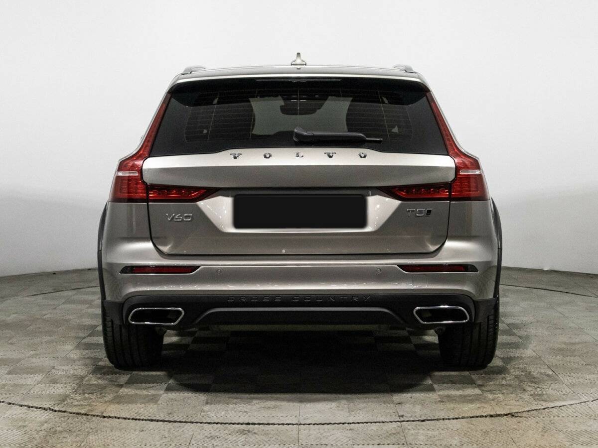 Volvo V60 Cross Country 2020 года с пробегом. Фото: #5