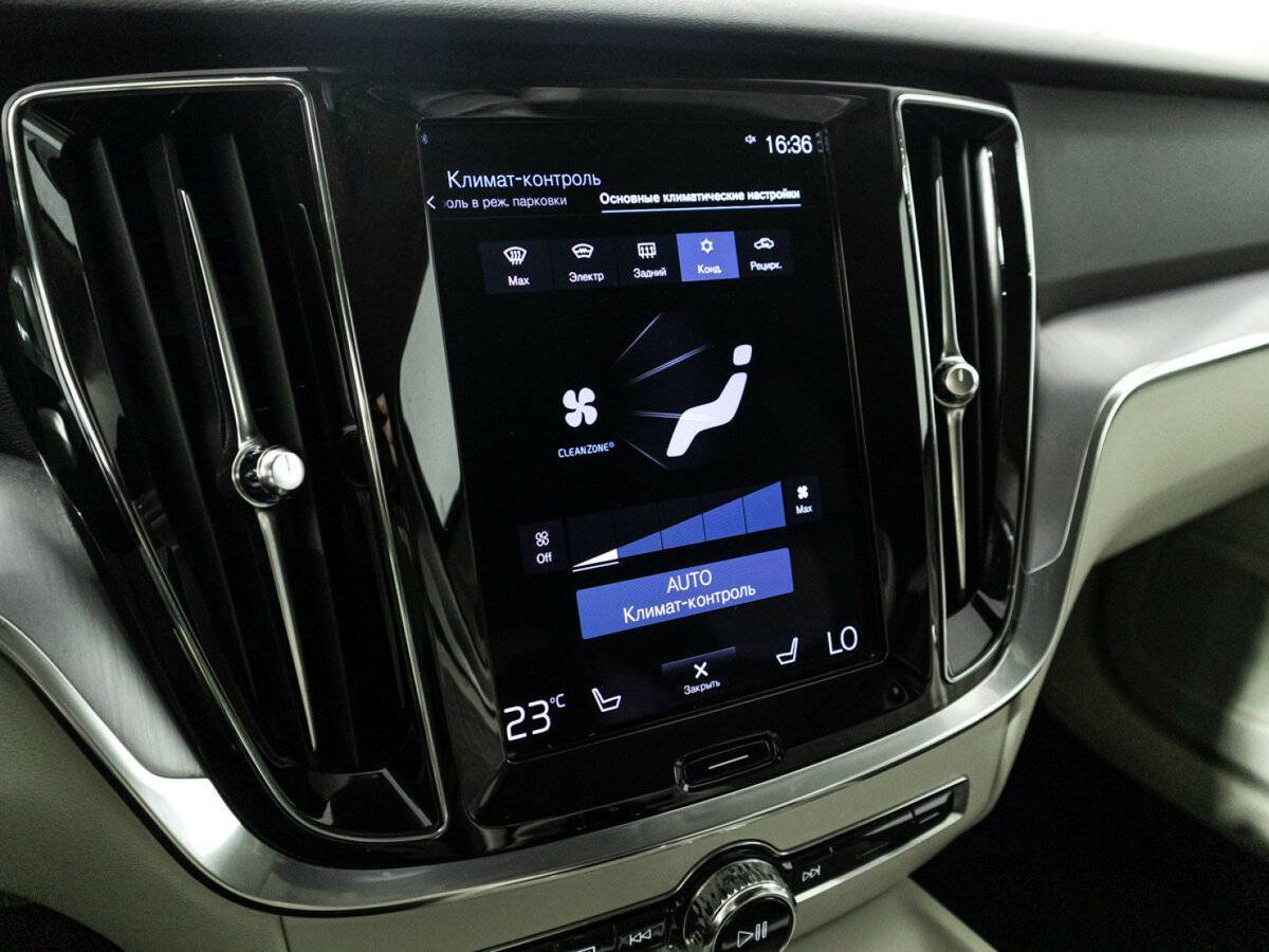 Volvo V60 Cross Country 2020 года с пробегом. Фото: #18