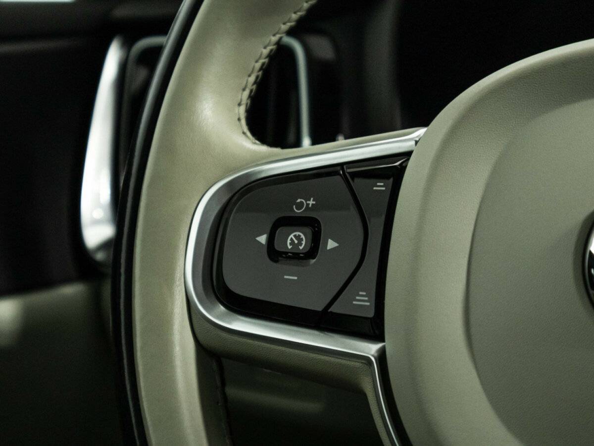 Volvo V60 Cross Country 2020 года с пробегом. Фото: #21