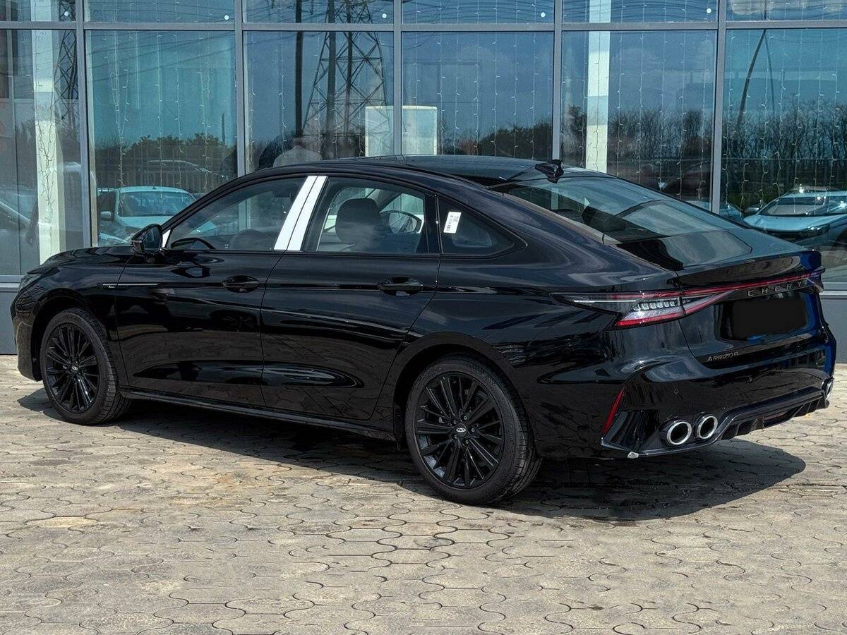 Chery Arrizo 8 2024 года с пробегом. Фото: #1