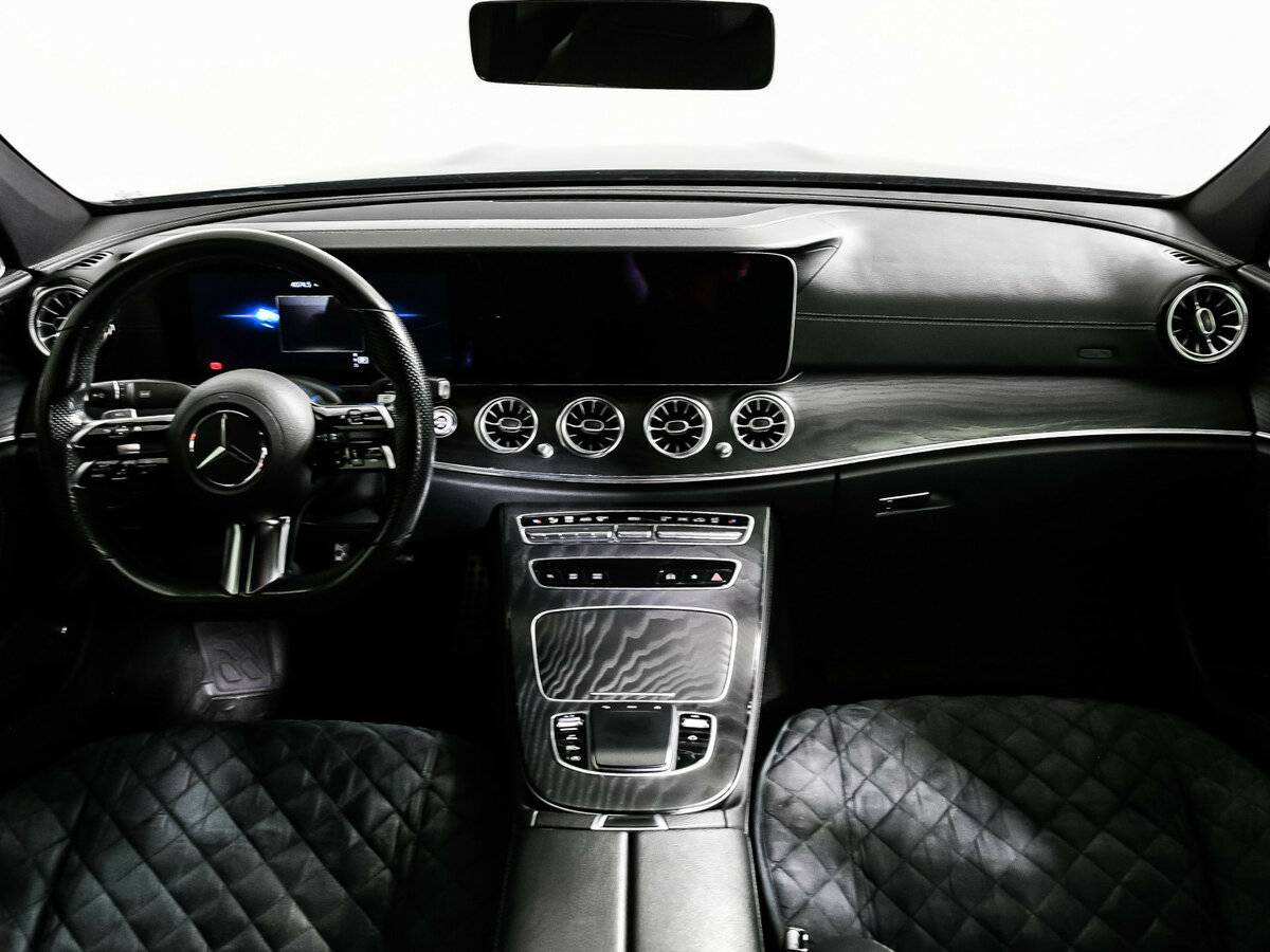 Mercedes-Benz E-Класс 2021 года с пробегом. Фото: #10