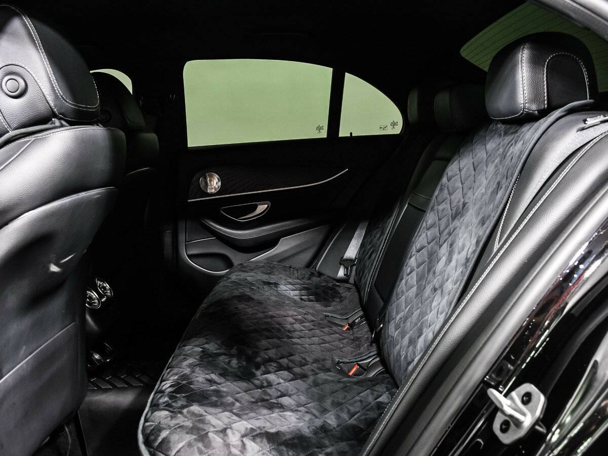 Mercedes-Benz E-Класс 2021 года с пробегом. Фото: #12