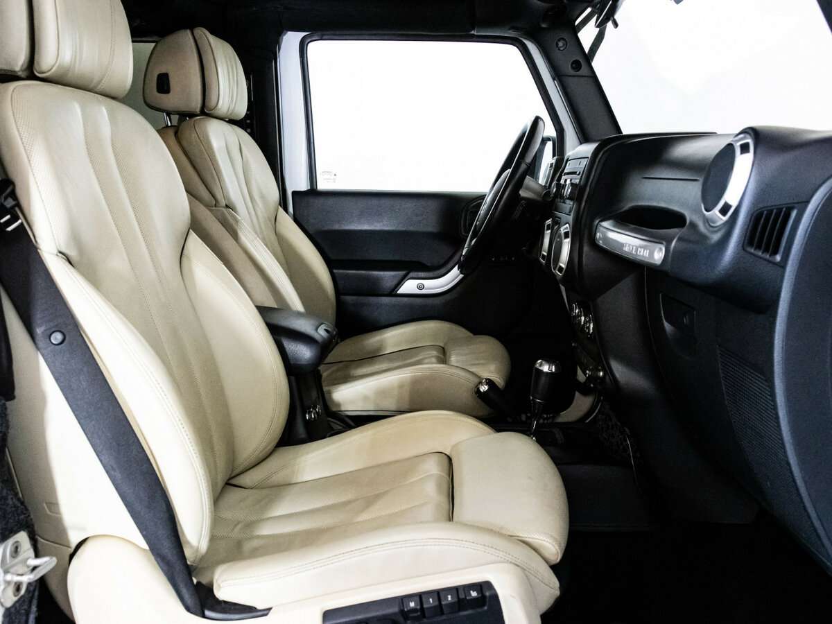 Jeep Wrangler 2011 года с пробегом. Фото: #18