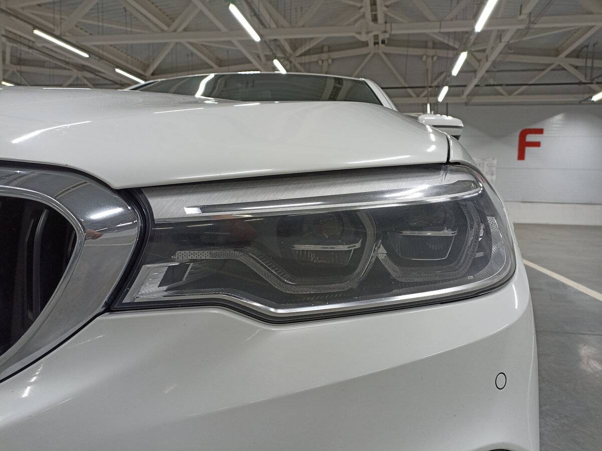 BMW 5 серии 2018 года с пробегом. Фото: #16