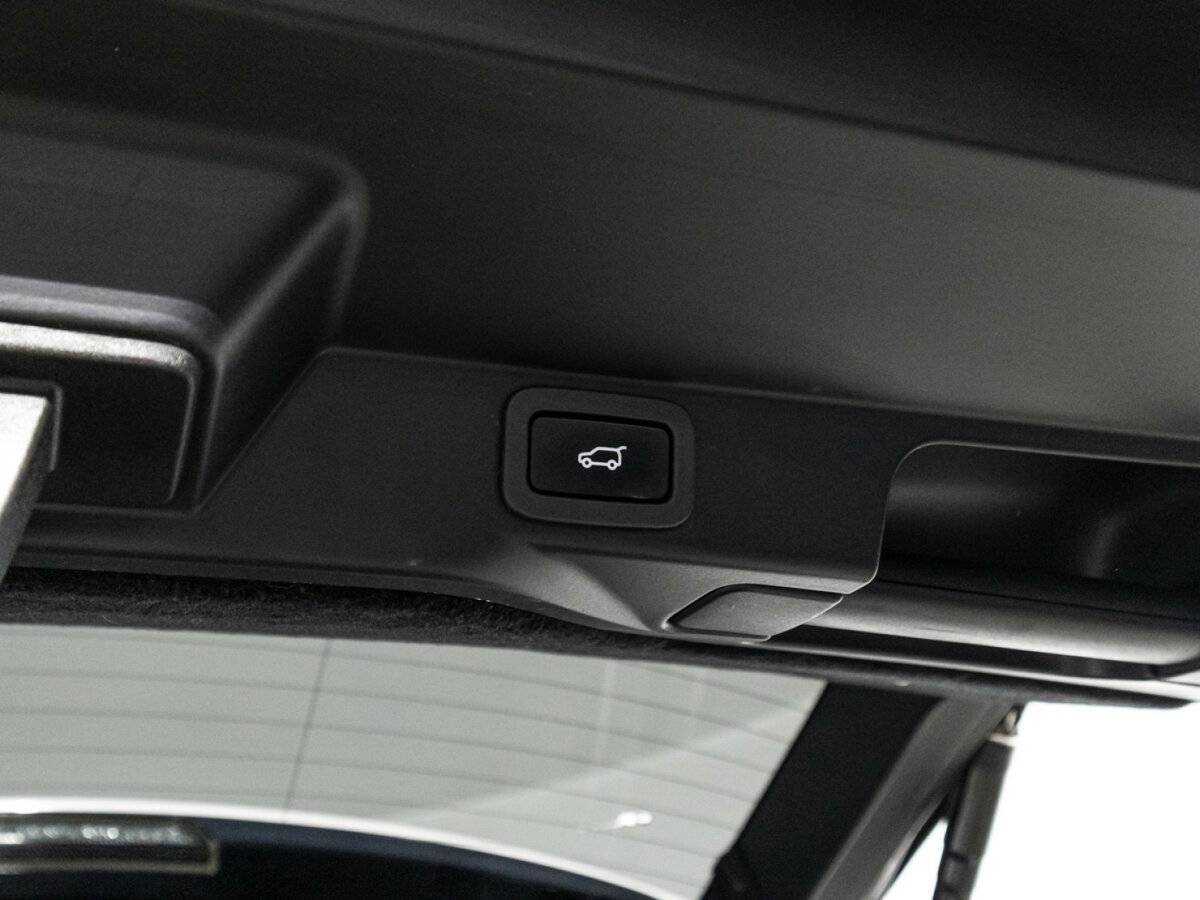 Land Rover Range Rover Sport 2016 года с пробегом. Фото: #16