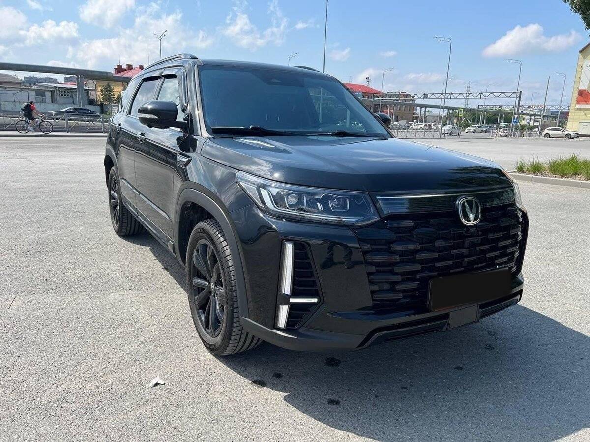 Changan CS95 2023 года с пробегом. Фото: #1