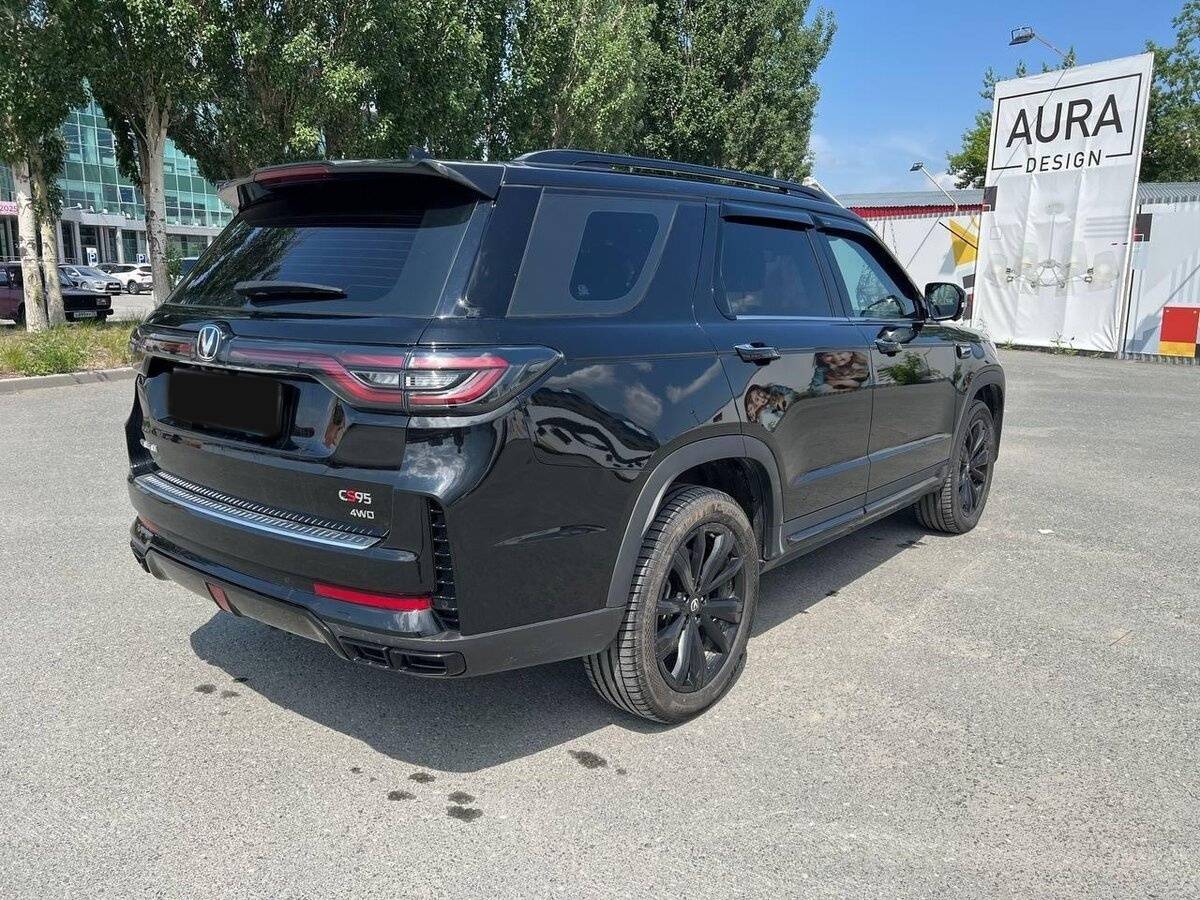 Changan CS95 2023 года с пробегом. Фото: #2