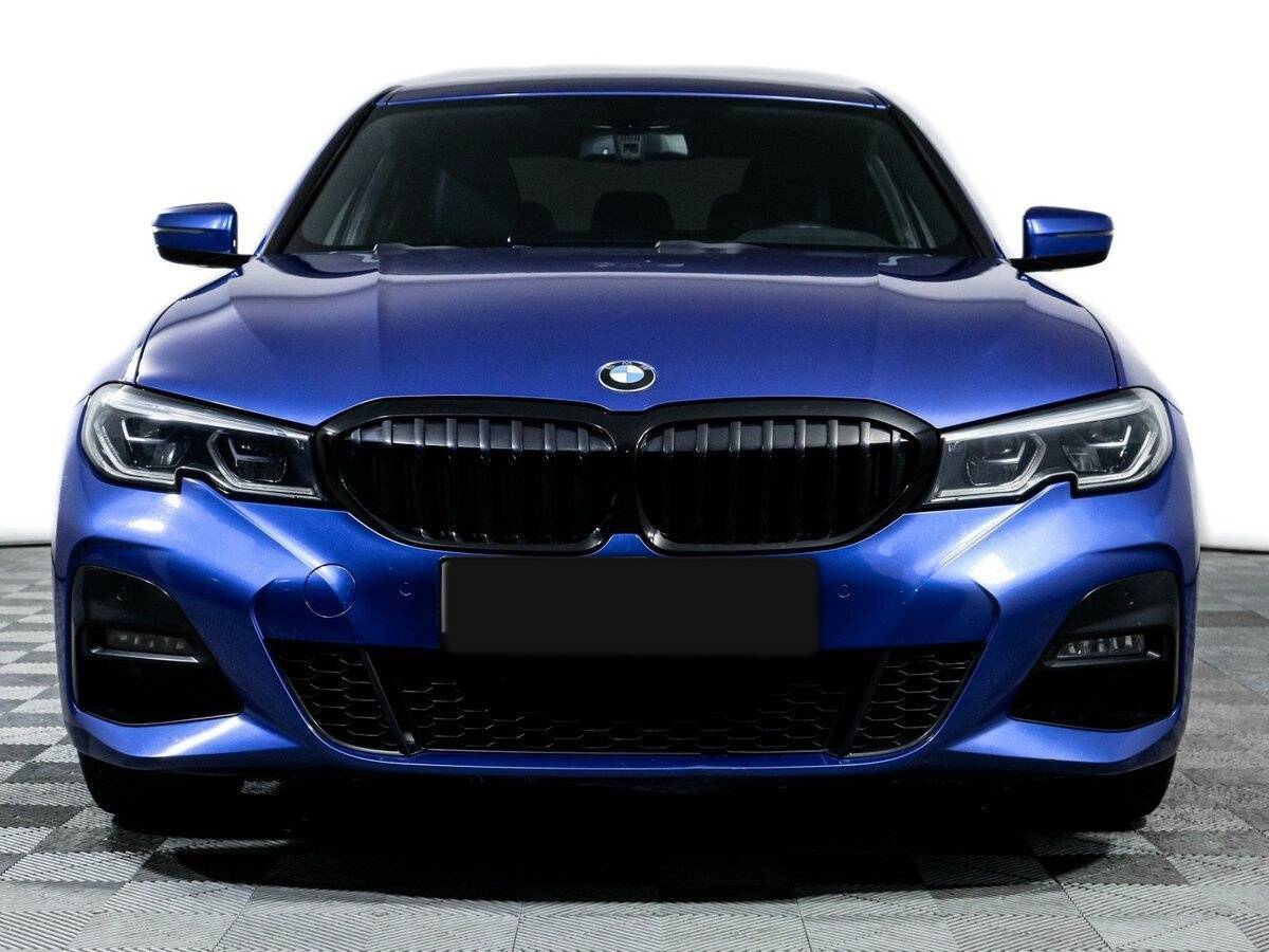BMW 3 серии 2019 года с пробегом. Фото: #1