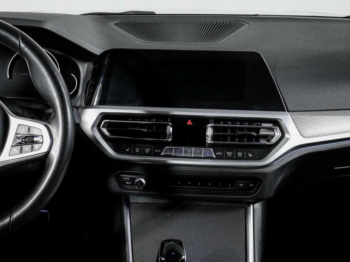 BMW 3 серии 2019 года с пробегом. Фото: #11