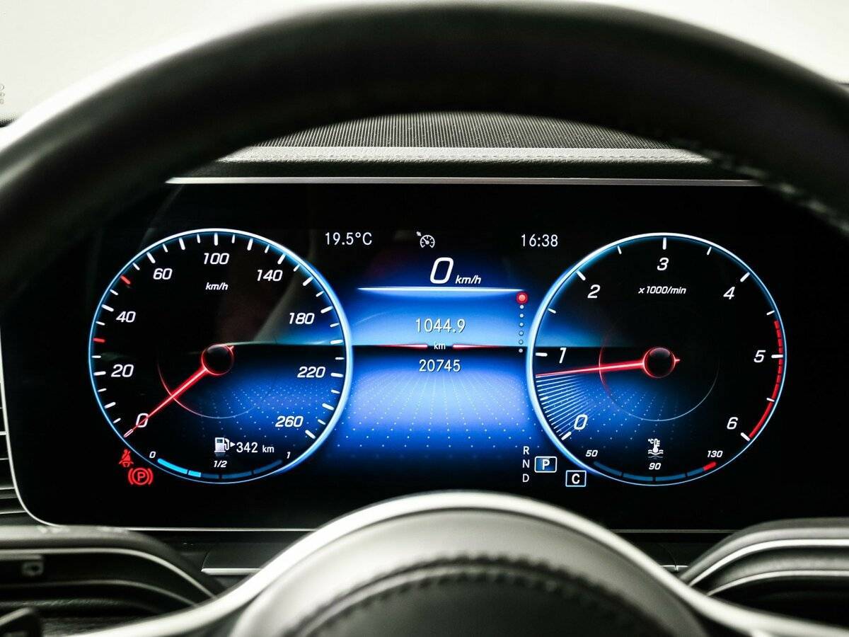 Mercedes-Benz GLE 2022 года с пробегом. Фото: #9