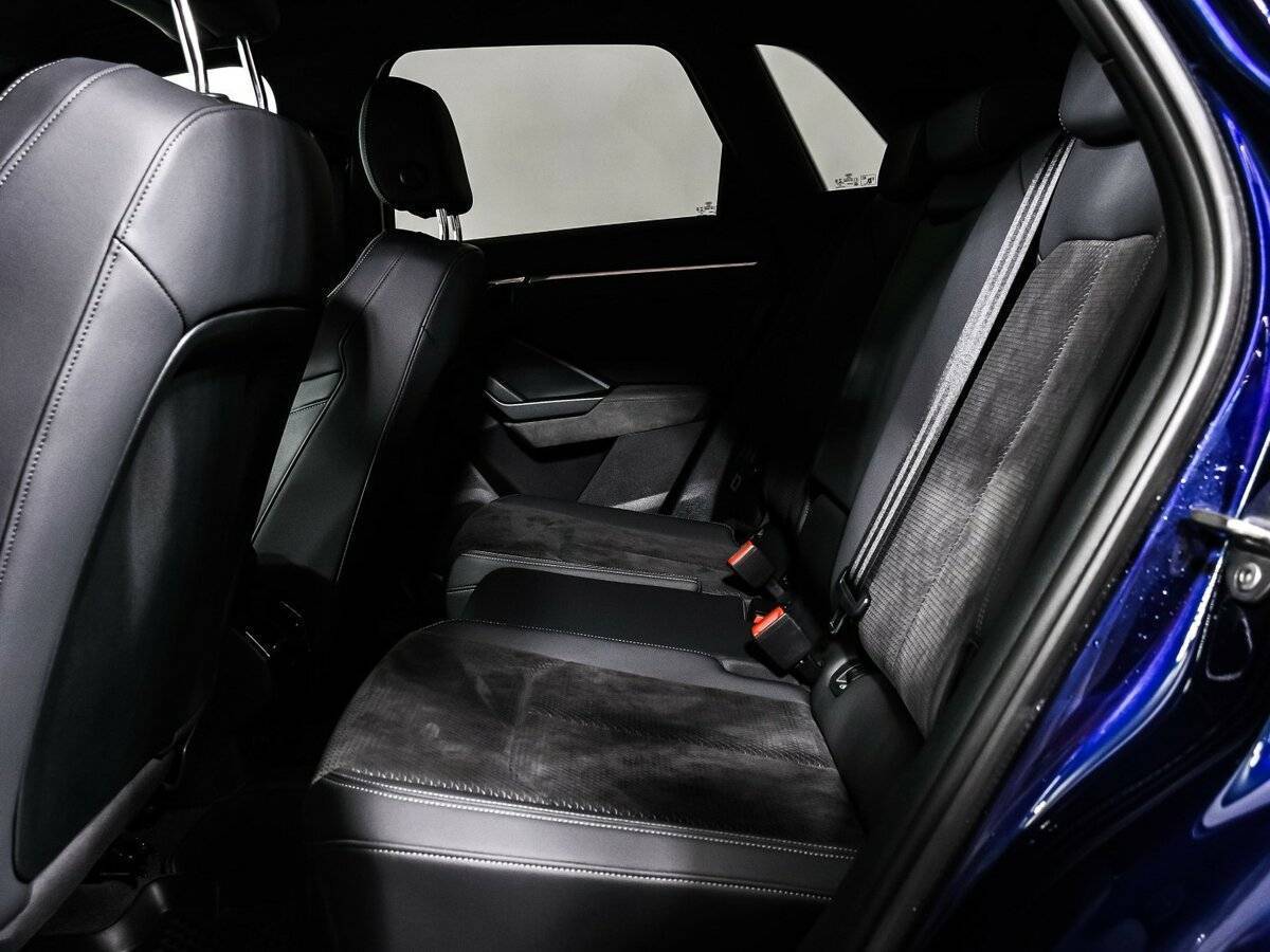 Audi Q3 2021 года с пробегом. Фото: #12