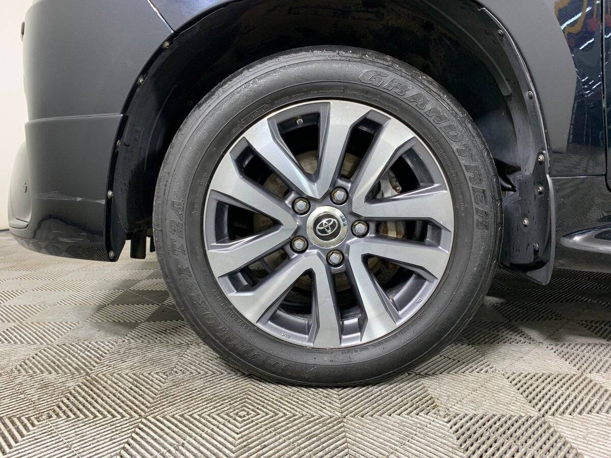 Toyota Land Cruiser 2016 года с пробегом. Фото: #8