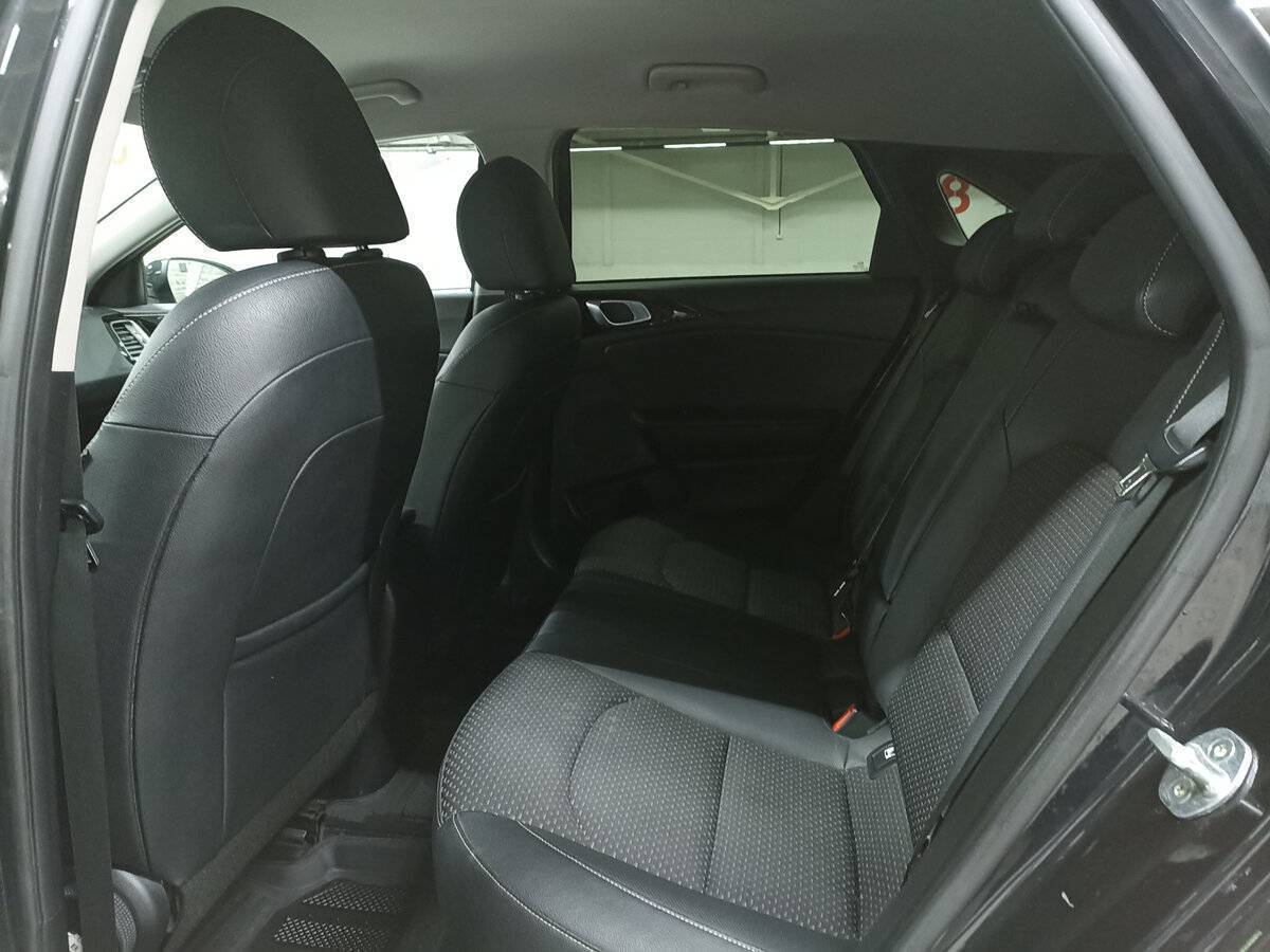Kia Ceed 2021 года с пробегом. Фото: #11