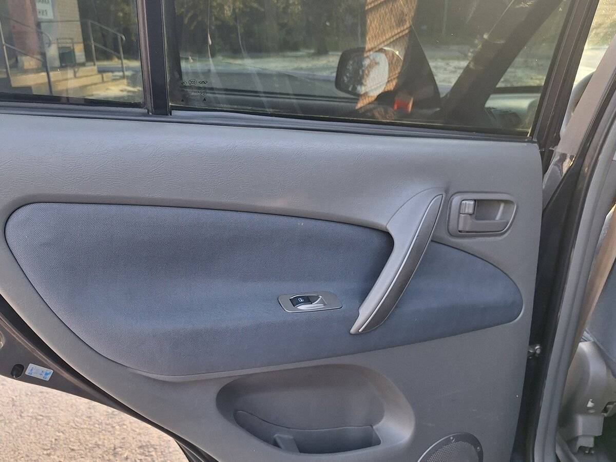 Chery Tiggo (T11) 2010 года с пробегом. Фото: #5