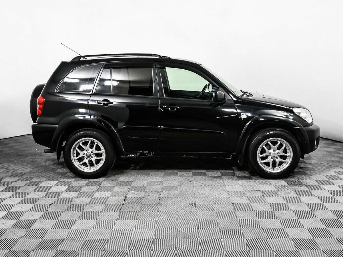 Toyota RAV4 2005 года с пробегом. Фото: #3