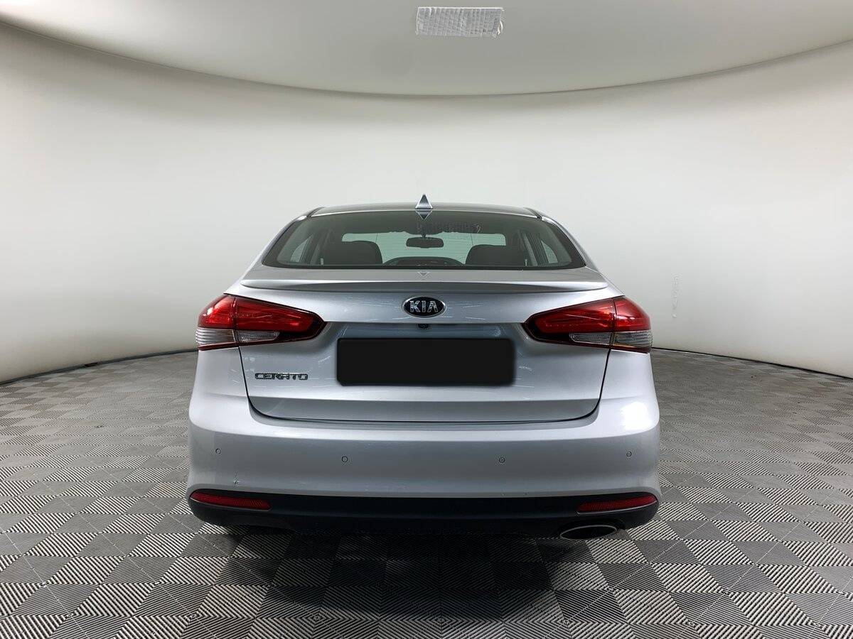 Б/У Киа Церато 2017 года. Фото: #5