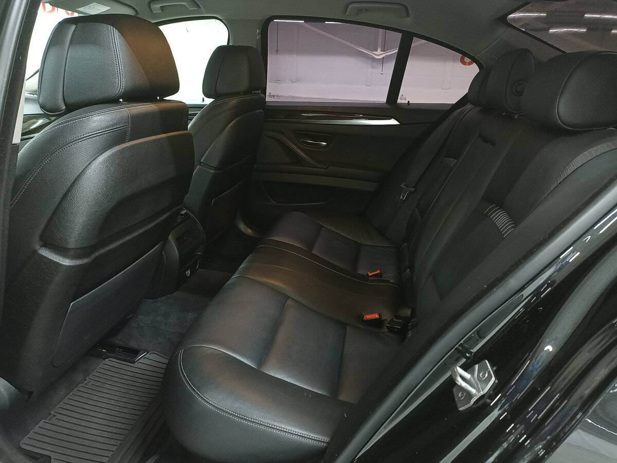 BMW 5 серии 2016 года с пробегом. Фото: #11