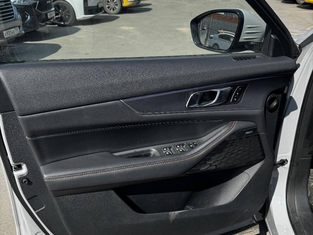 Changan UNI-K 2024 года с пробегом. Фото: #8