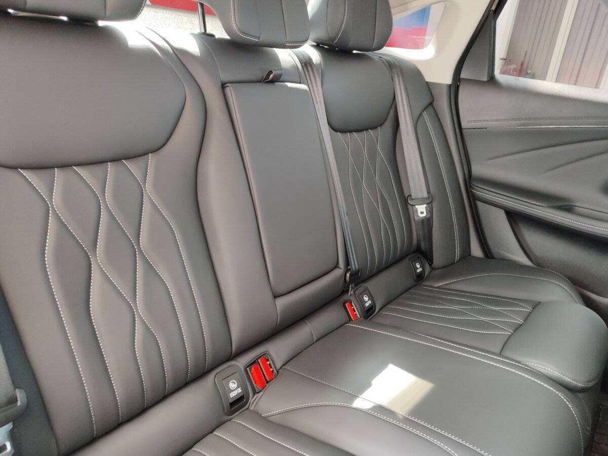 Chery Arrizo 8 2024 года с пробегом. Фото: #9