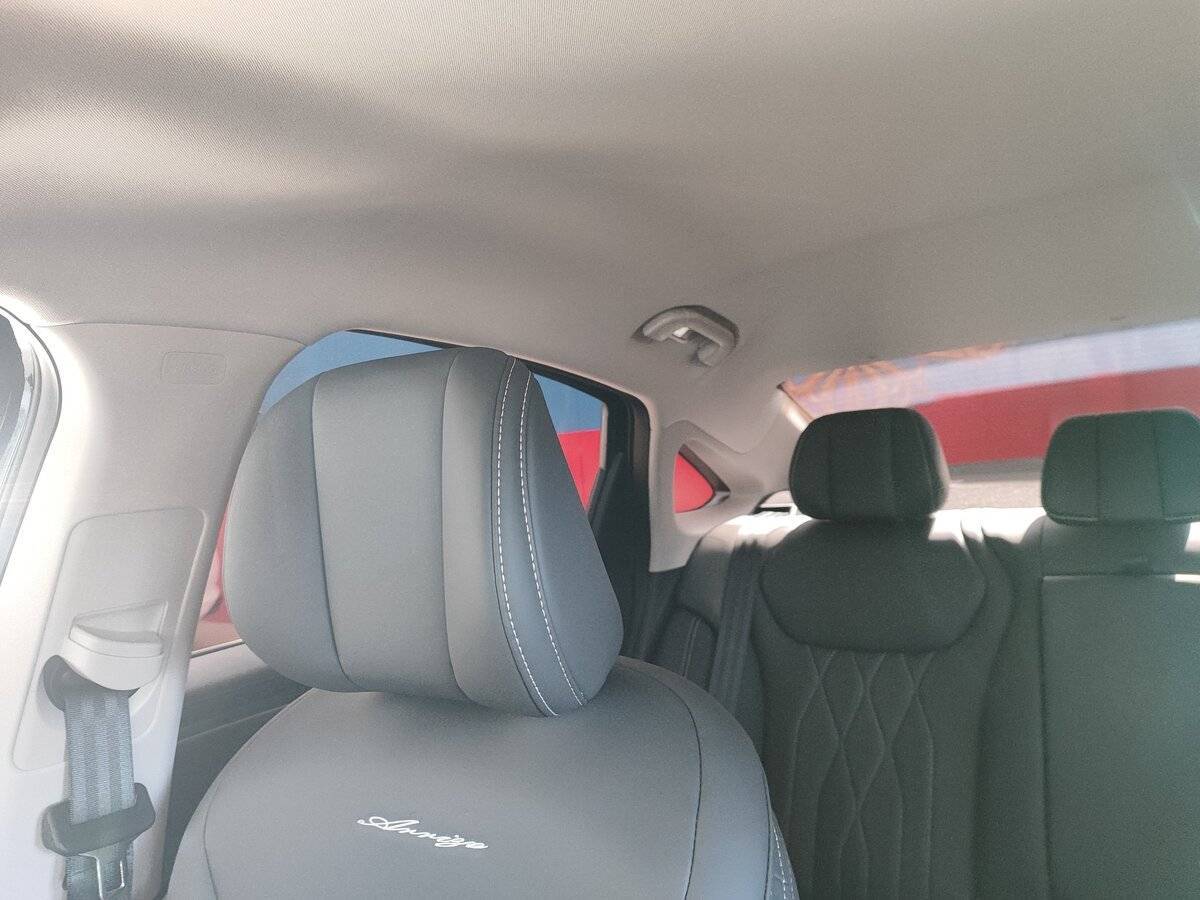 Chery Arrizo 8 2024 года с пробегом. Фото: #10