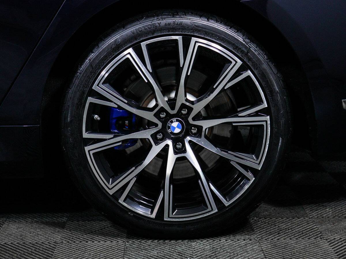 BMW 7 серии 2019 года с пробегом. Фото: #14