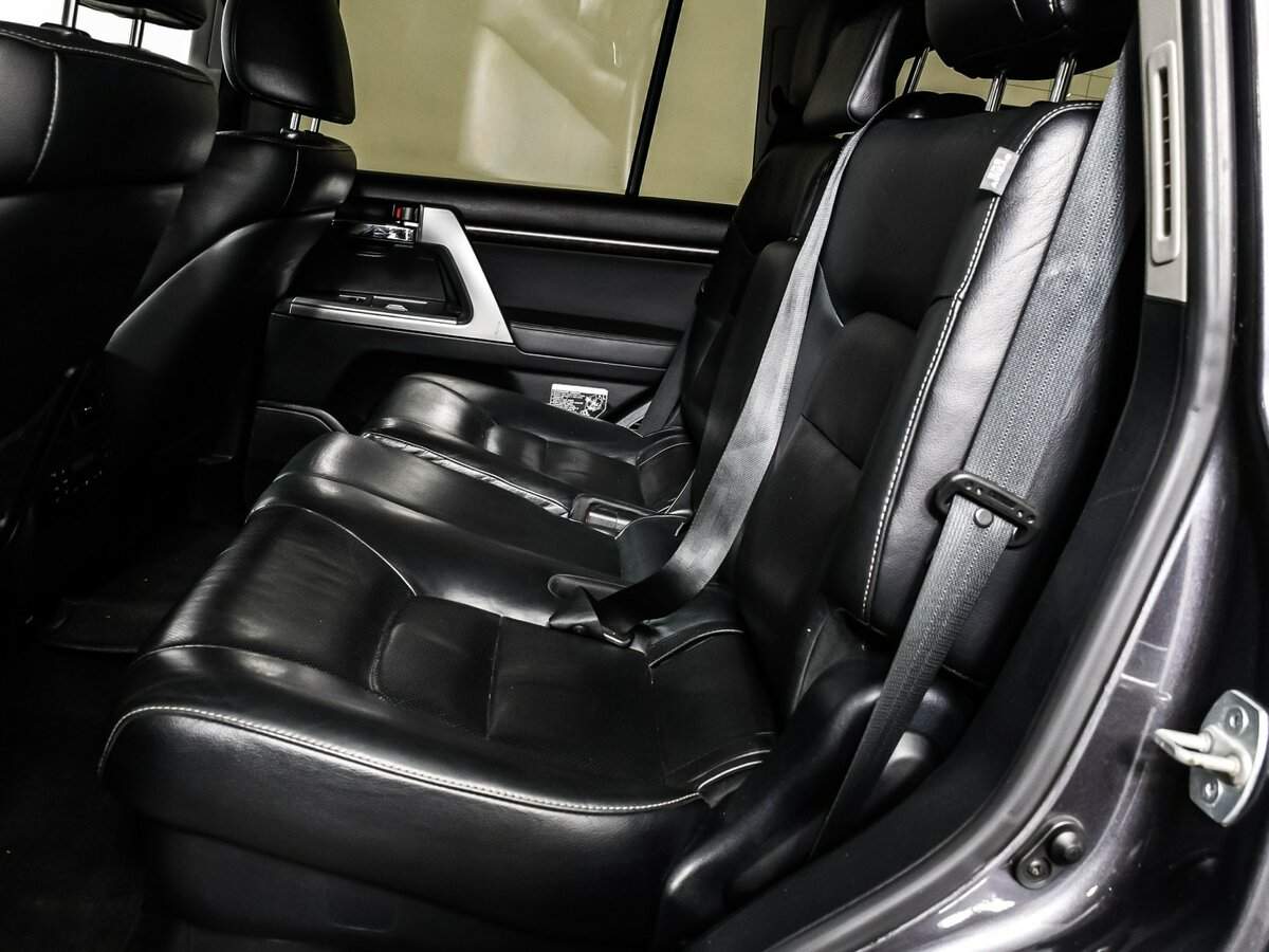 Toyota Land Cruiser 2015 года с пробегом. Фото: #14
