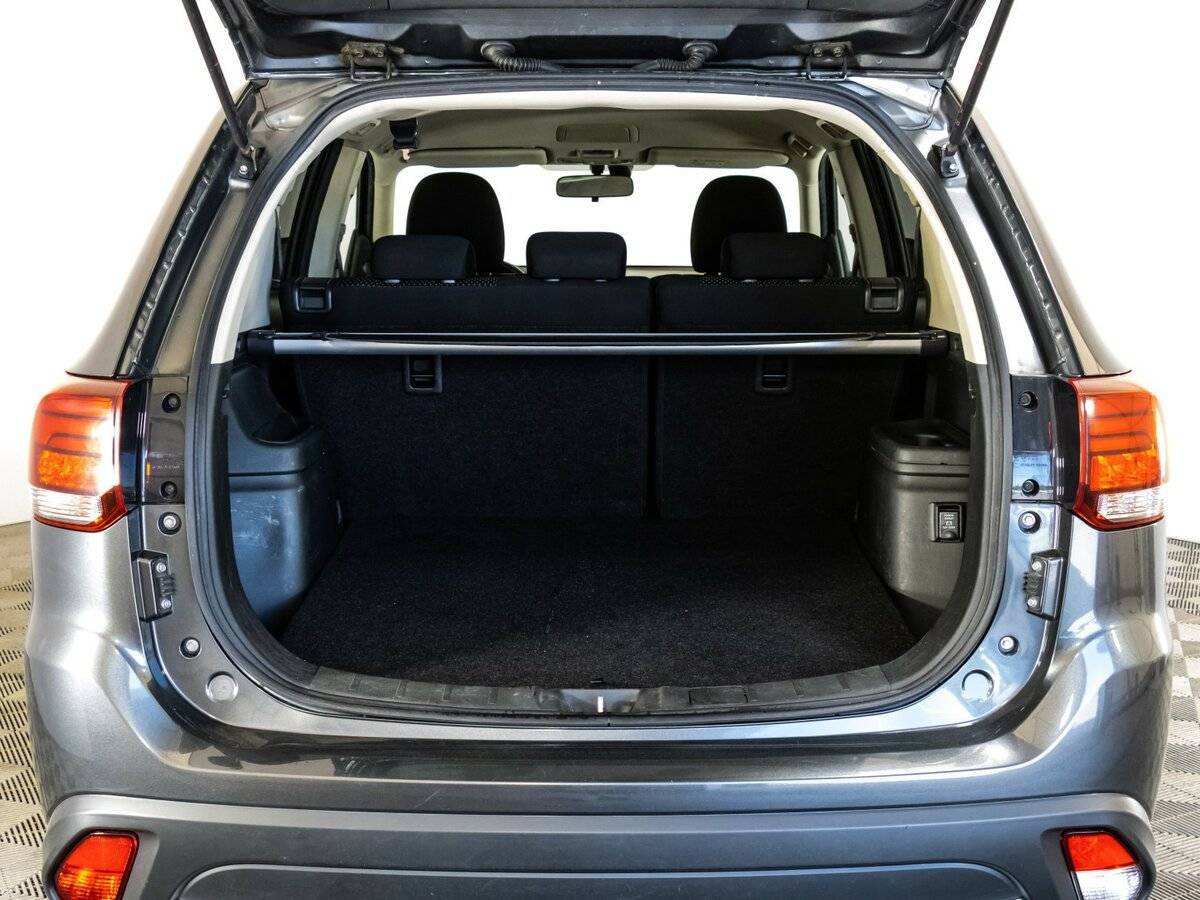 Mitsubishi Outlander 2018 года с пробегом. Фото: #15