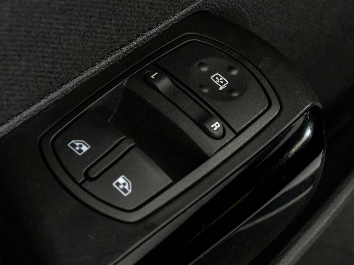 Opel Corsa 2013 года с пробегом. Фото: #12