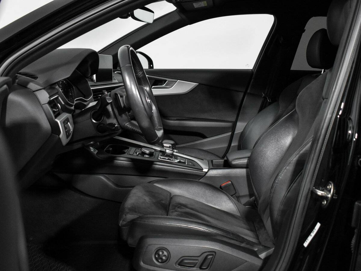 Audi A4 allroad 2019 года с пробегом. Фото: #13