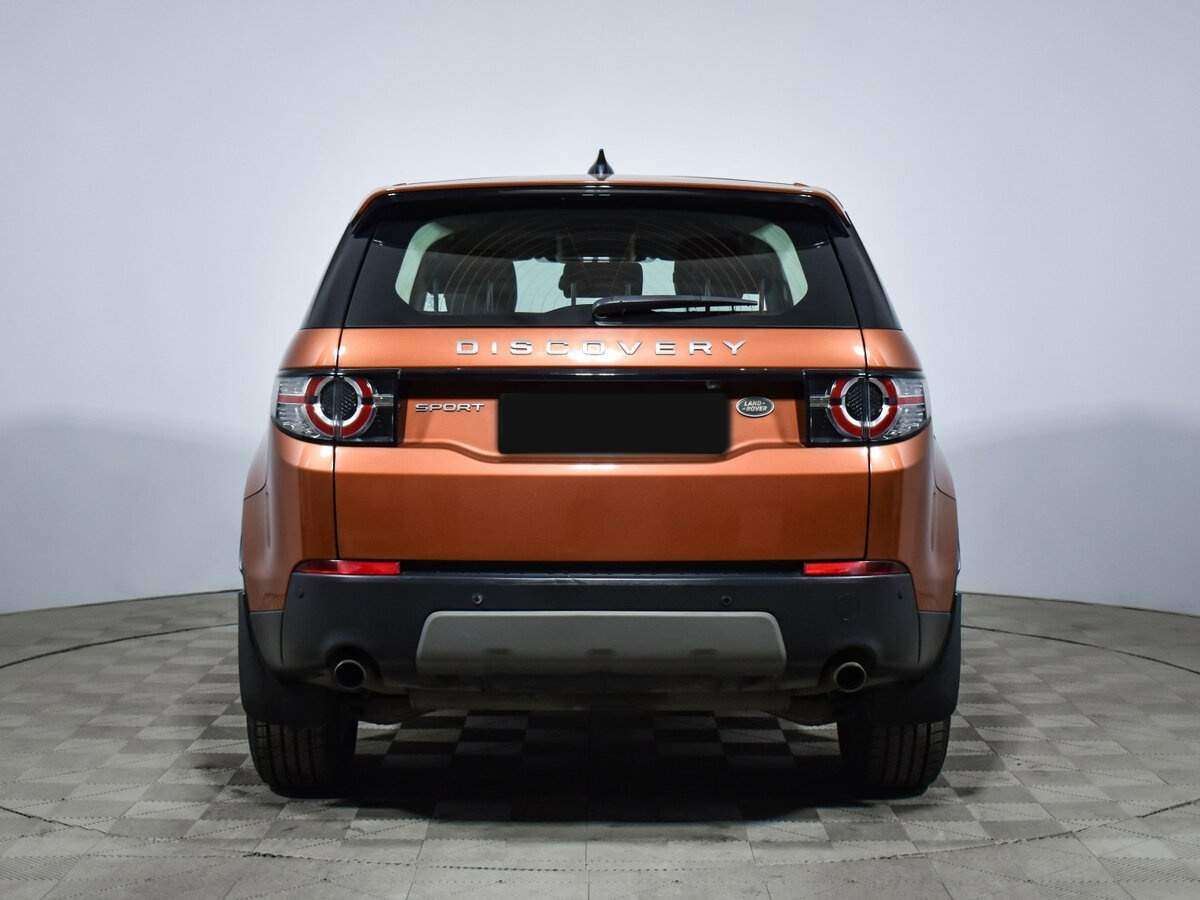 Land Rover Discovery Sport 2017 года с пробегом. Фото: #4