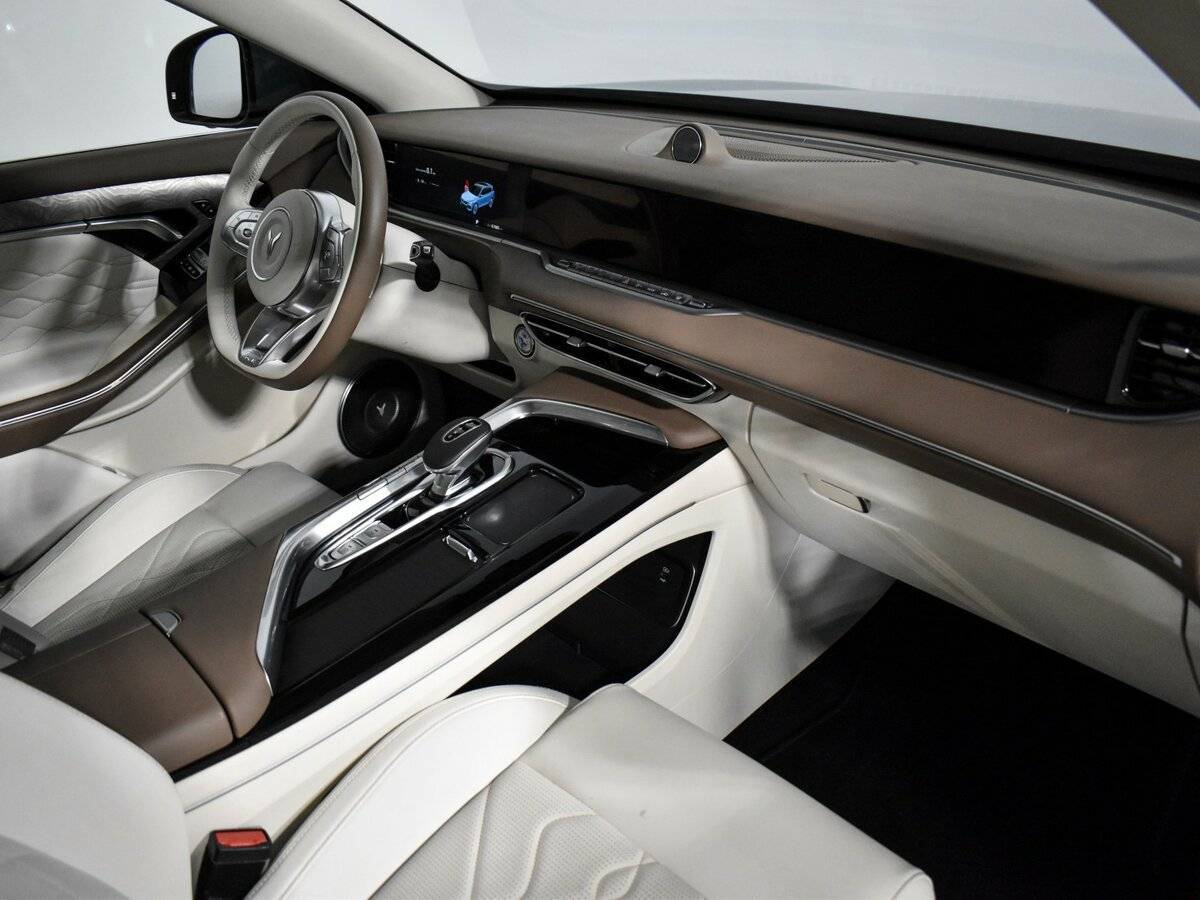 Voyah Free 2023 года с пробегом. Фото: #12