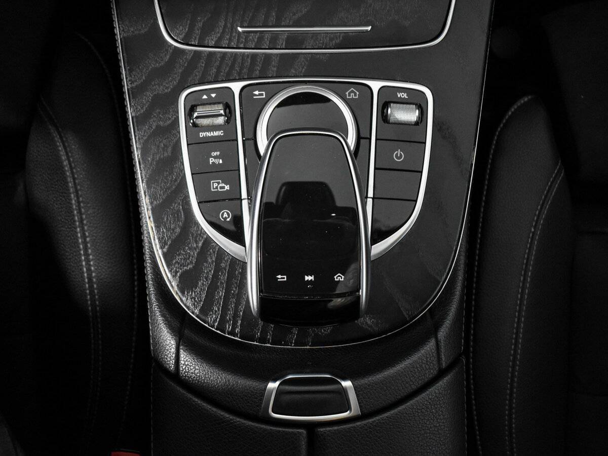 Mercedes-Benz E-Класс 2020 года с пробегом. Фото: #11