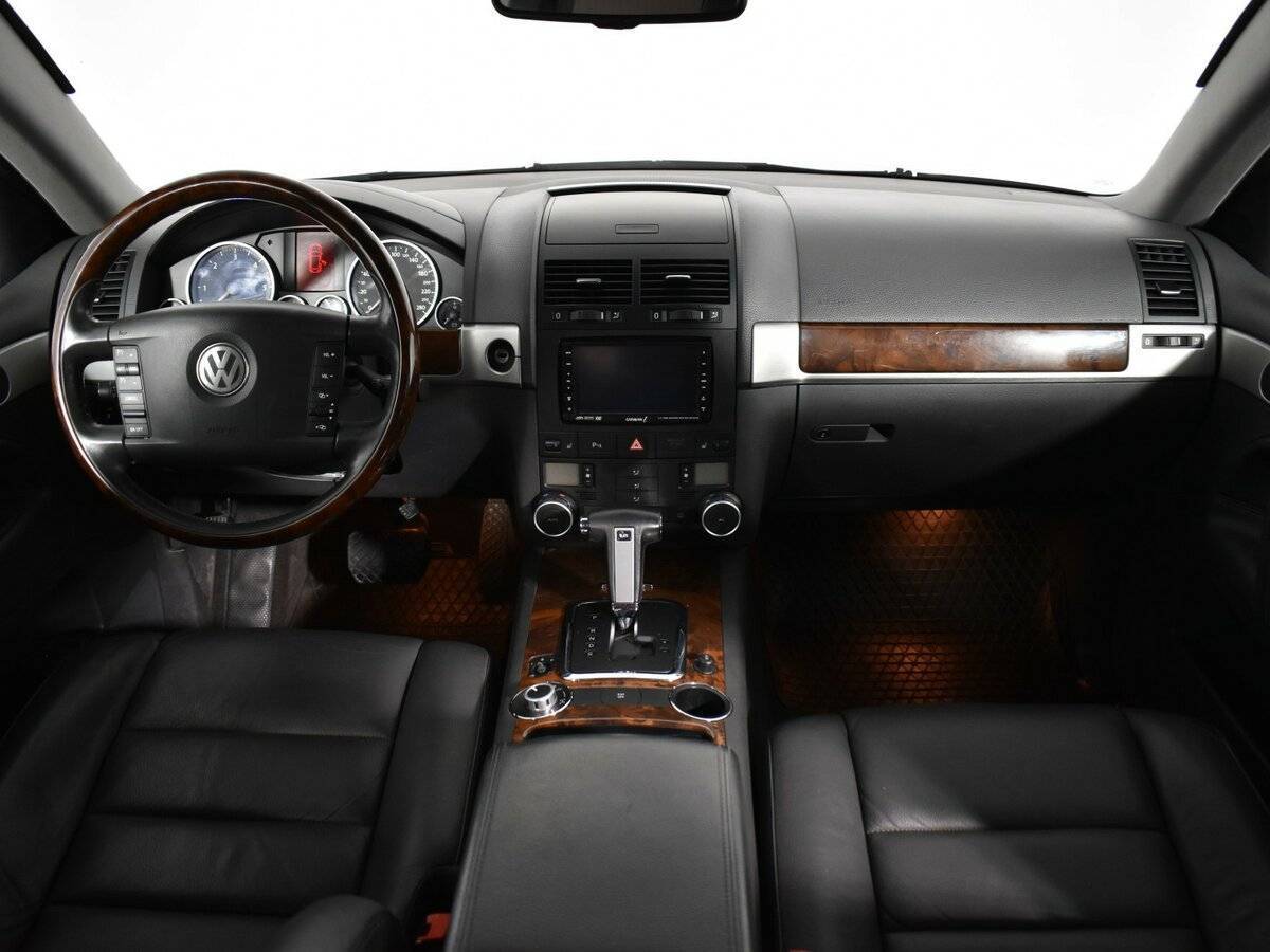 Volkswagen Touareg 2008 года с пробегом. Фото: #9