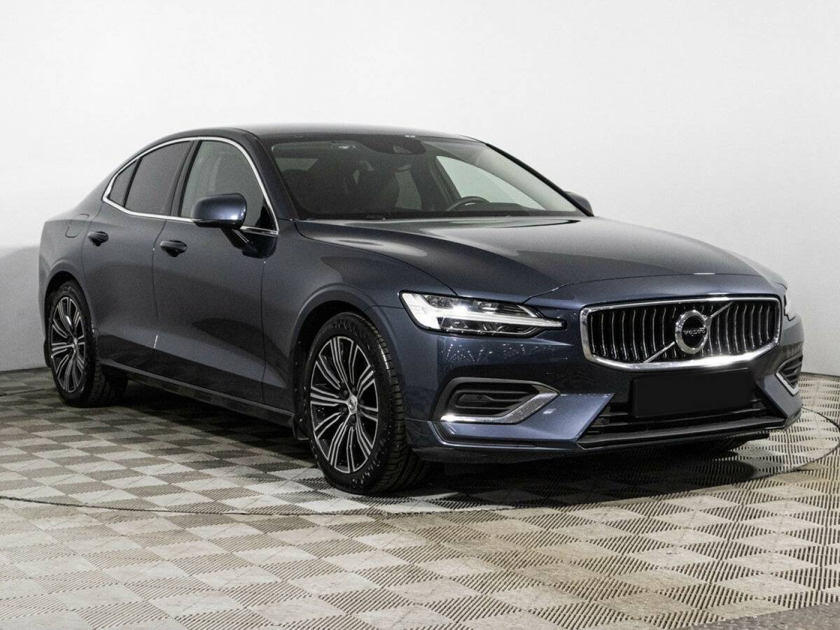 Volvo S60 2019 года с пробегом. Фото: #2