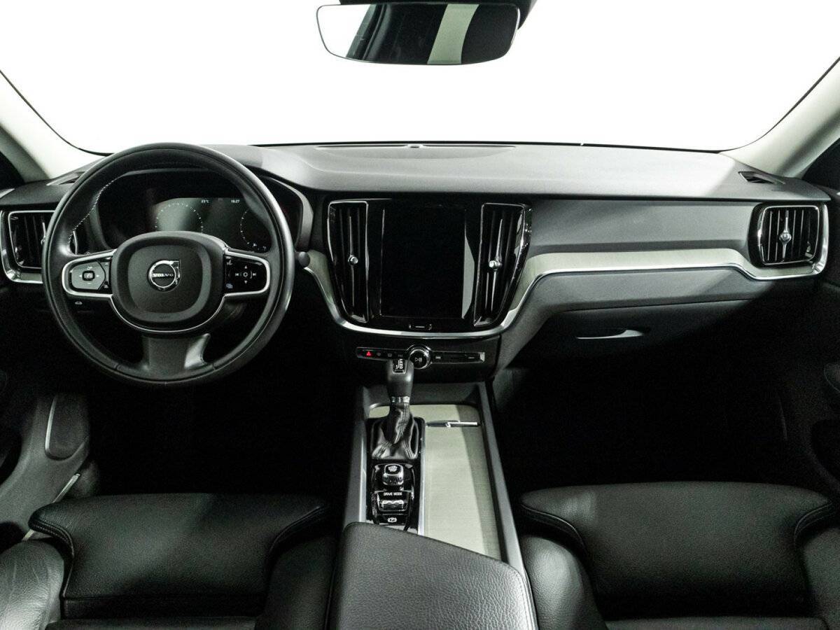 Volvo S60 2019 года с пробегом. Фото: #12