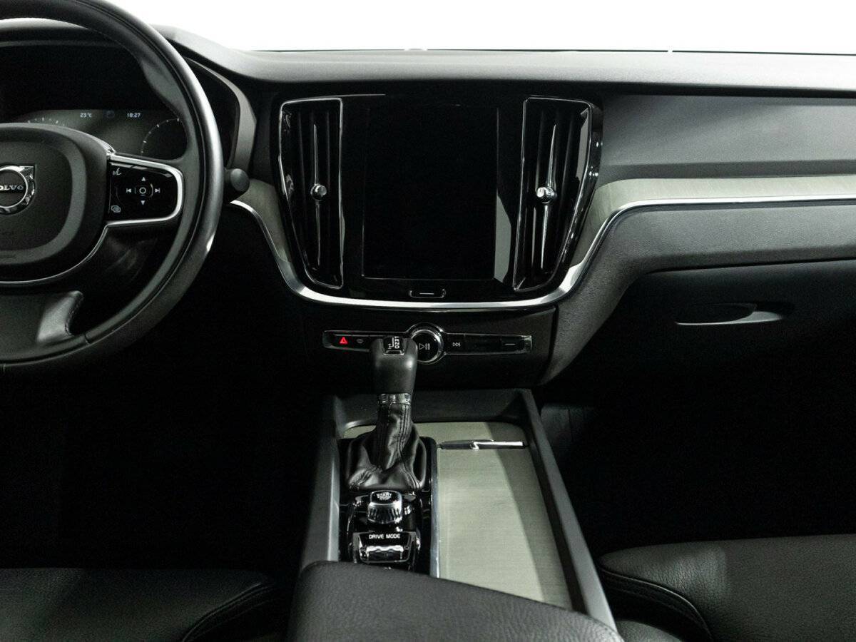 Volvo S60 2019 года с пробегом. Фото: #13