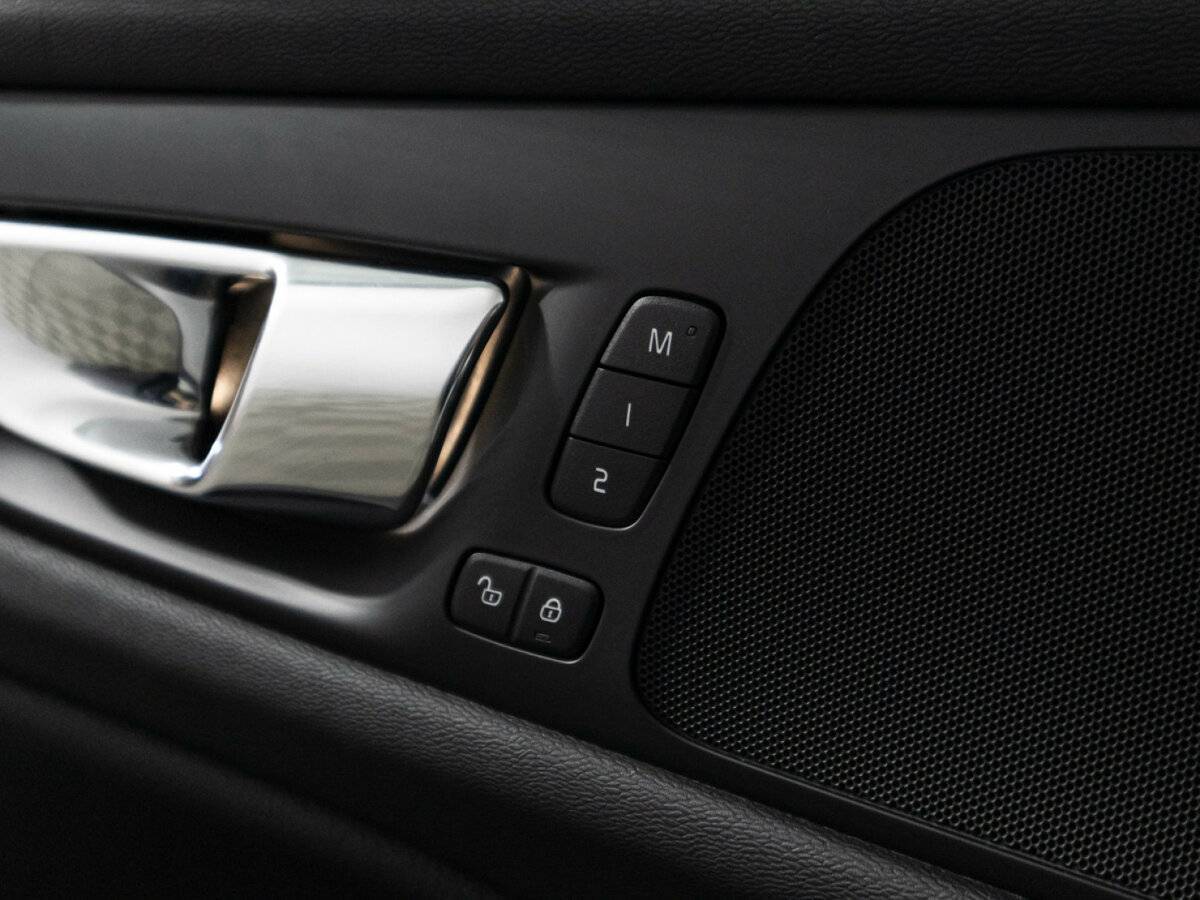 Volvo S60 2019 года с пробегом. Фото: #17