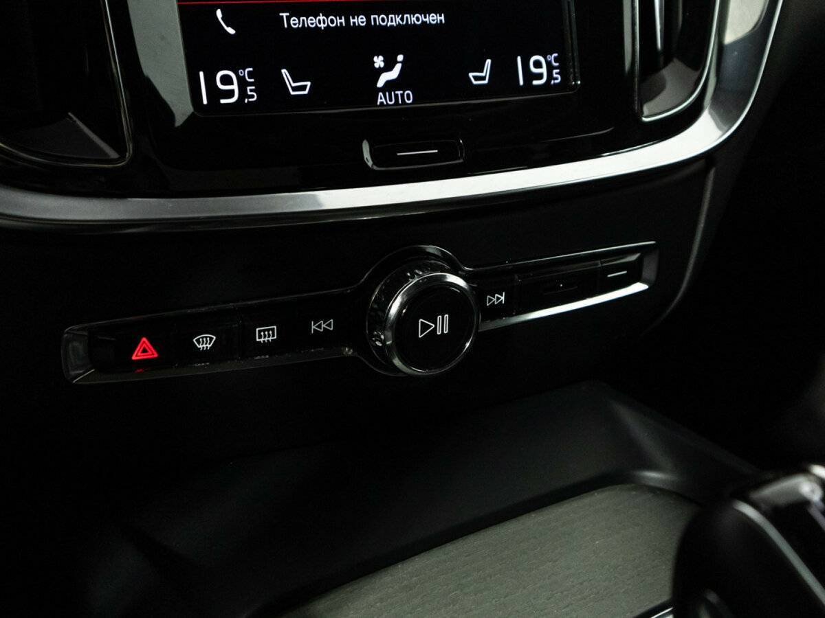 Volvo S60 2019 года с пробегом. Фото: #19