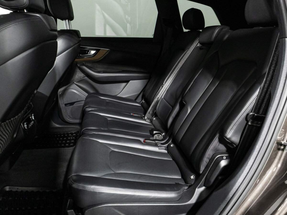 Audi Q7 2016 года с пробегом. Фото: #9