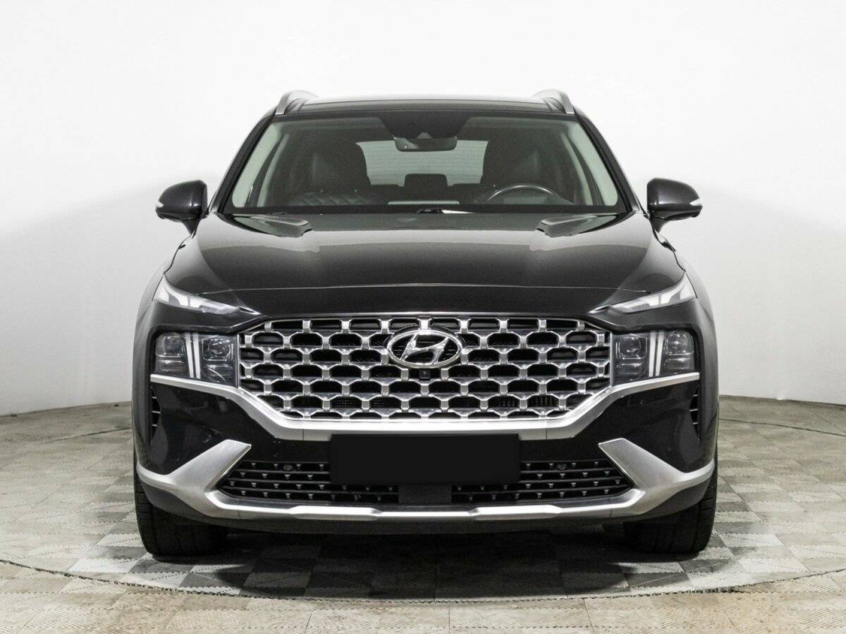 Hyundai Santa Fe 2021 года с пробегом. Фото: #1