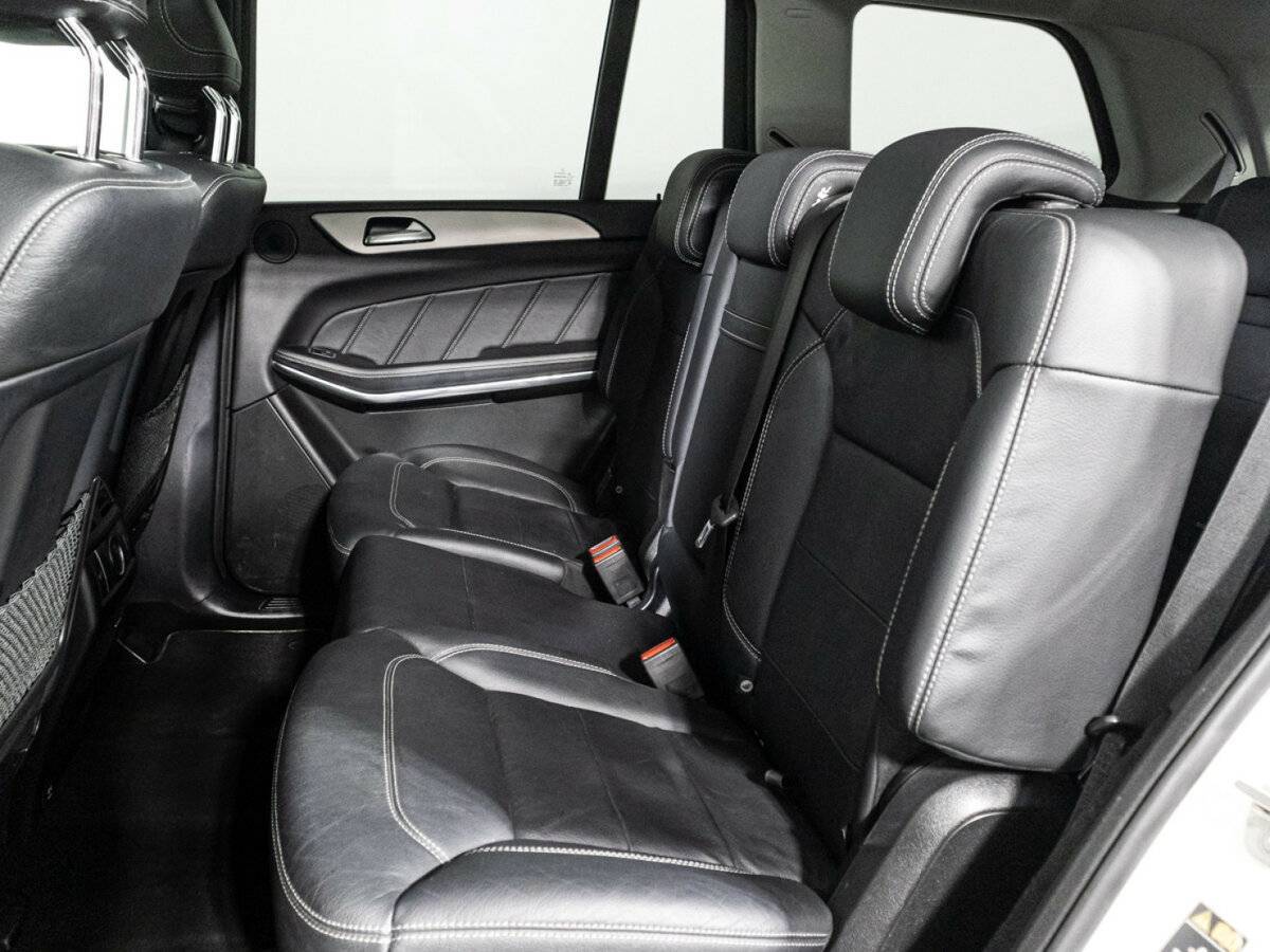 Mercedes-Benz GL-Класс 2014 года с пробегом. Фото: #9