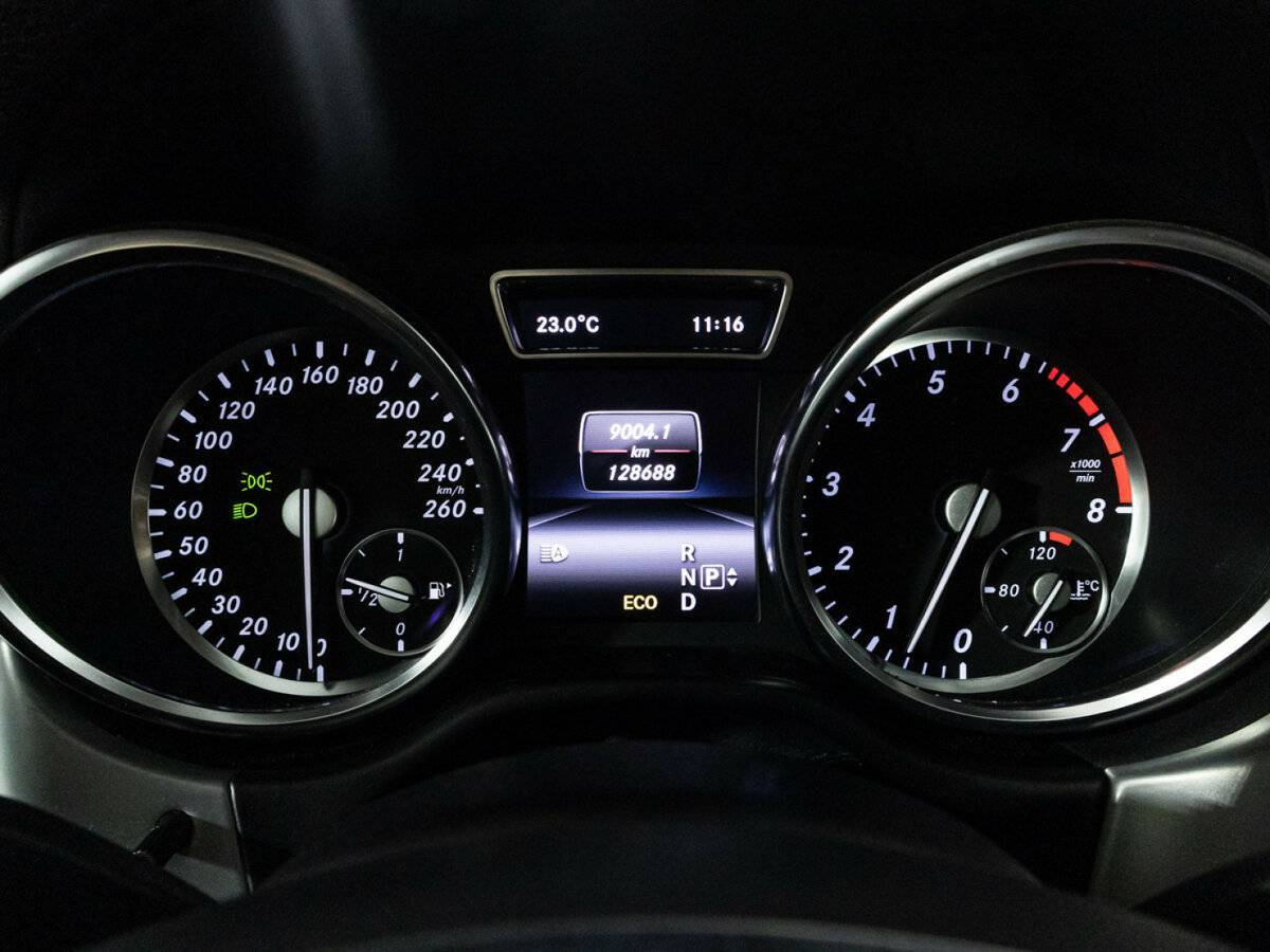 Mercedes-Benz GL-Класс 2014 года с пробегом. Фото: #11