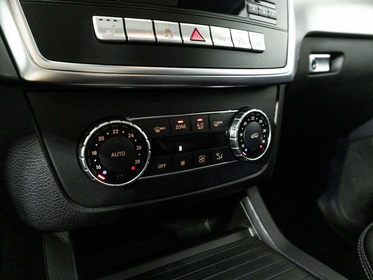 Mercedes-Benz GL-Класс 2014 года с пробегом. Фото: #20