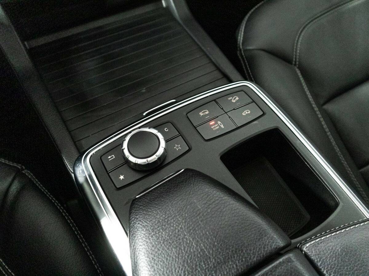 Mercedes-Benz GL-Класс 2014 года с пробегом. Фото: #21