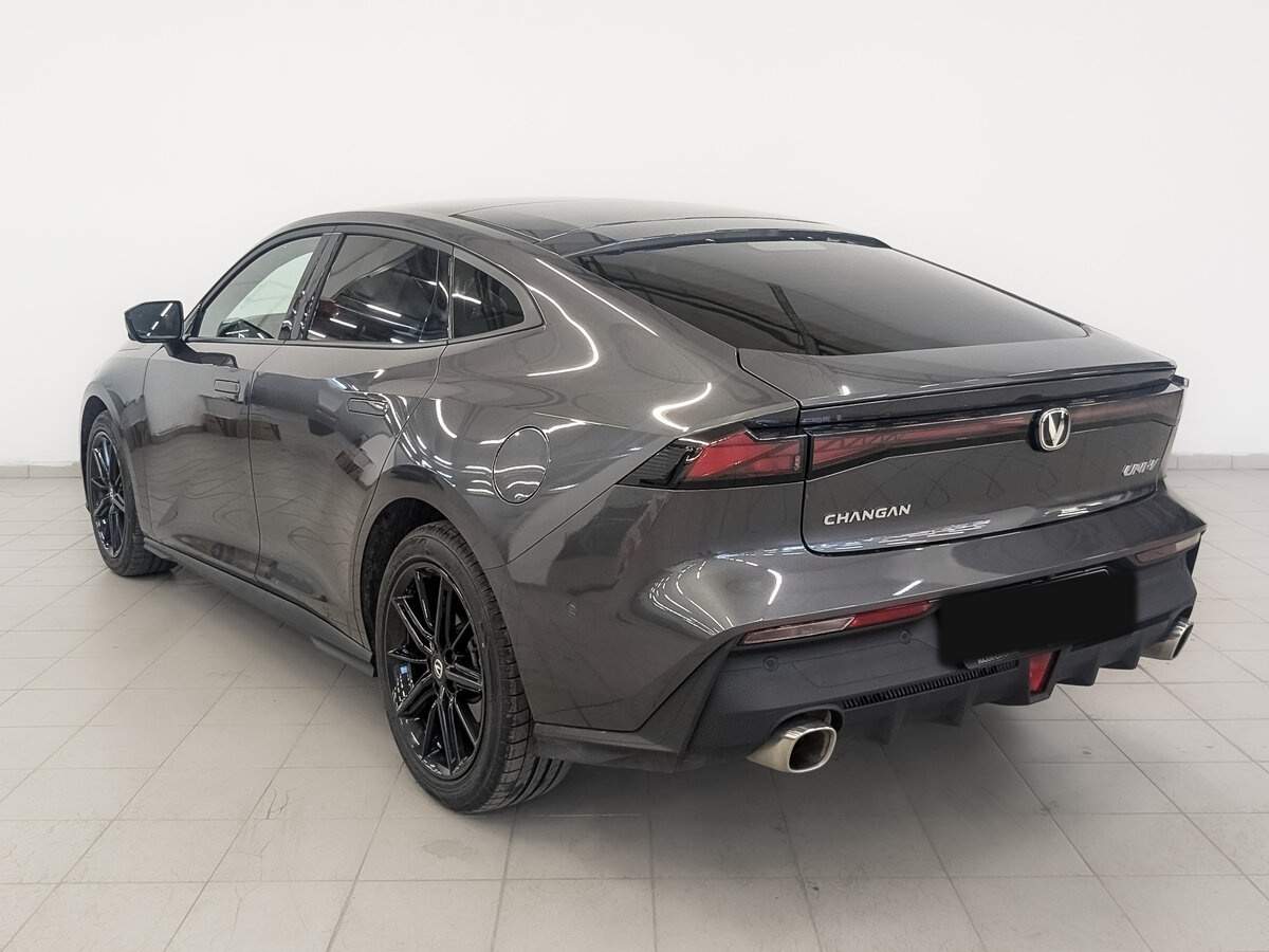 Changan UNI-V 2024 года с пробегом. Фото: #6